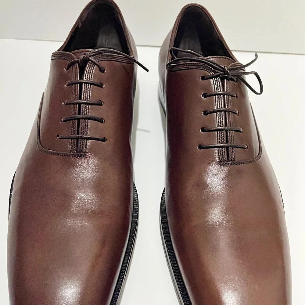 Brown Salvatore Ferragamo Dress Shoe - Picture 2 of 8